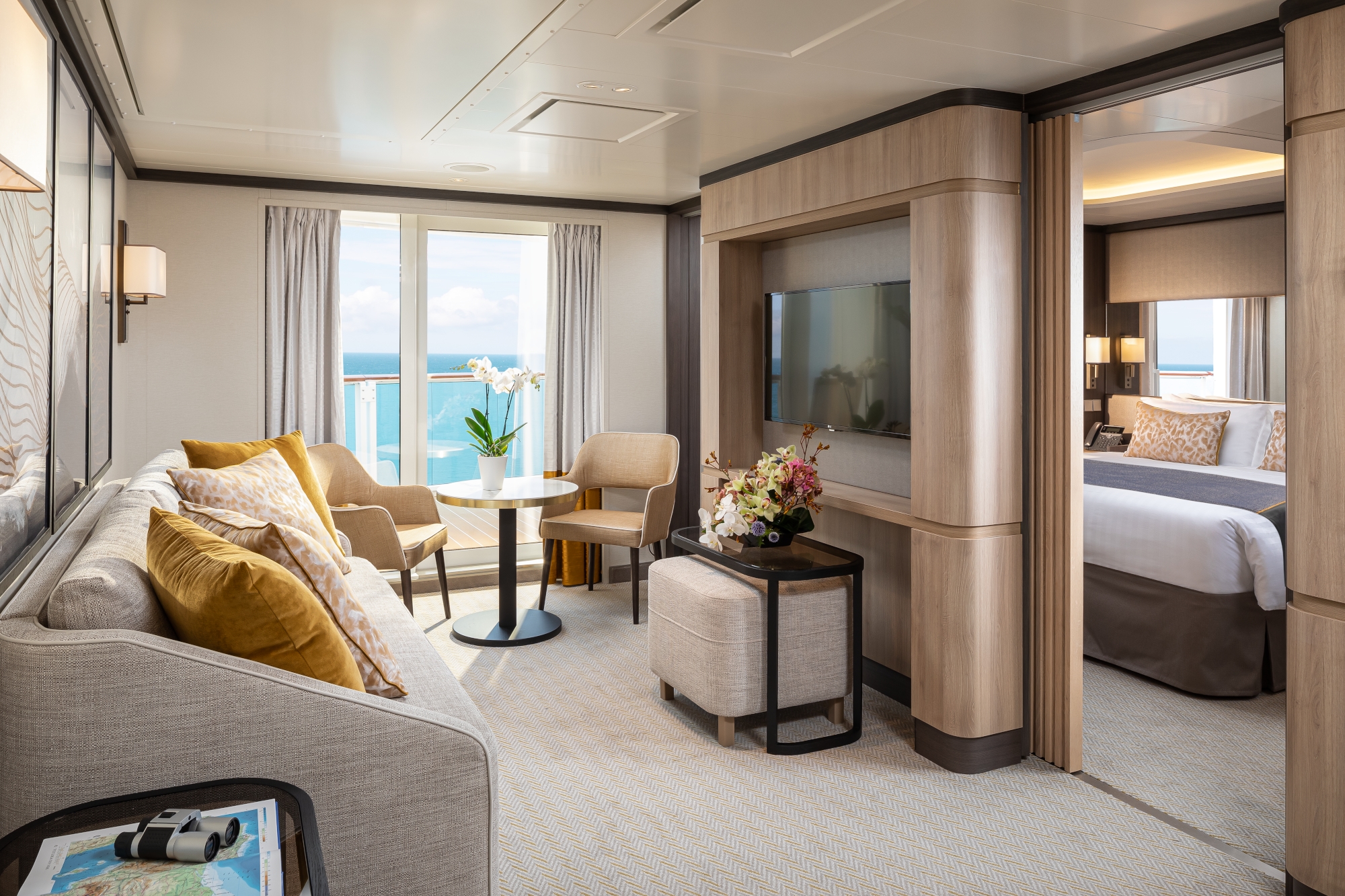 MyCruise P&O-Cruises Iona Kahytter Suite B4,B5,B62